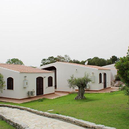 Le Rocce Antiche Resort SantʼAntìoco Esterno foto